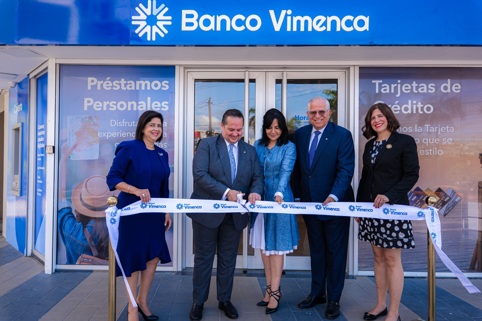 Banco Vimenca inaugura nueva sucursal en Plaza Paseo 27
